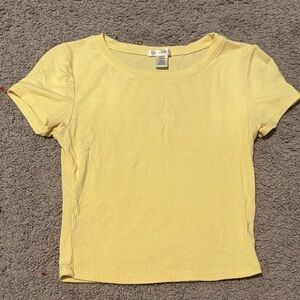 Forever 21 Light Yellow Short Sleeve Top